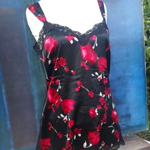 White House Black Marke red floral tank medium